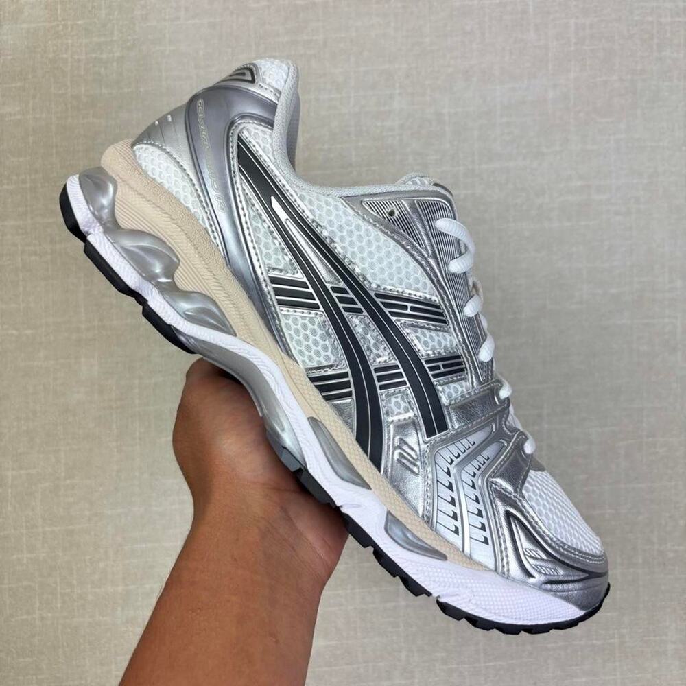 ✏️ 2026 ASICS Gel-Kayano 14 “White Graphite Grey” 10M